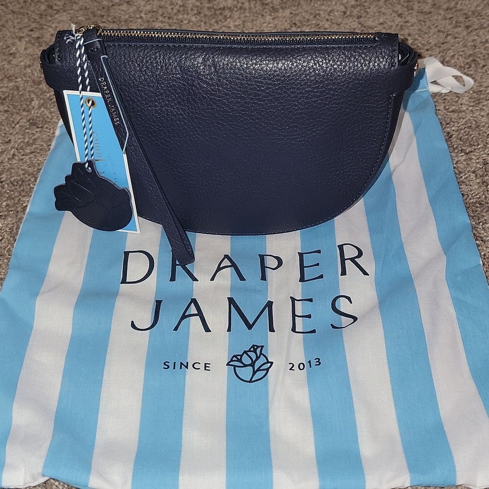 NWT Draper James Leather Half Moon Wristlet with Dust / Storage Bag Nassau Blue